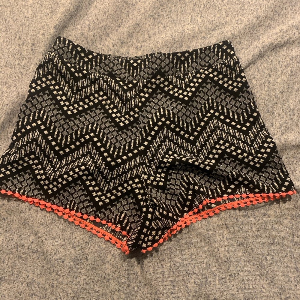 High waisted printed shorts